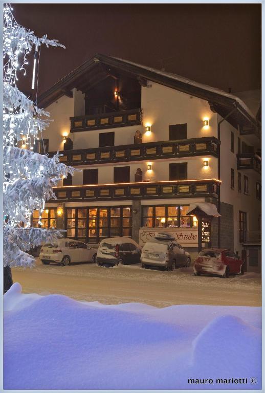 Hotel Presena Passo del Tonale Luaran gambar