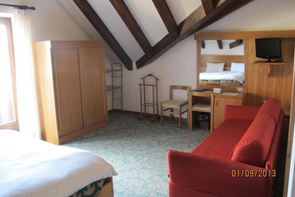 Hotel Presena Passo del Tonale Luaran gambar