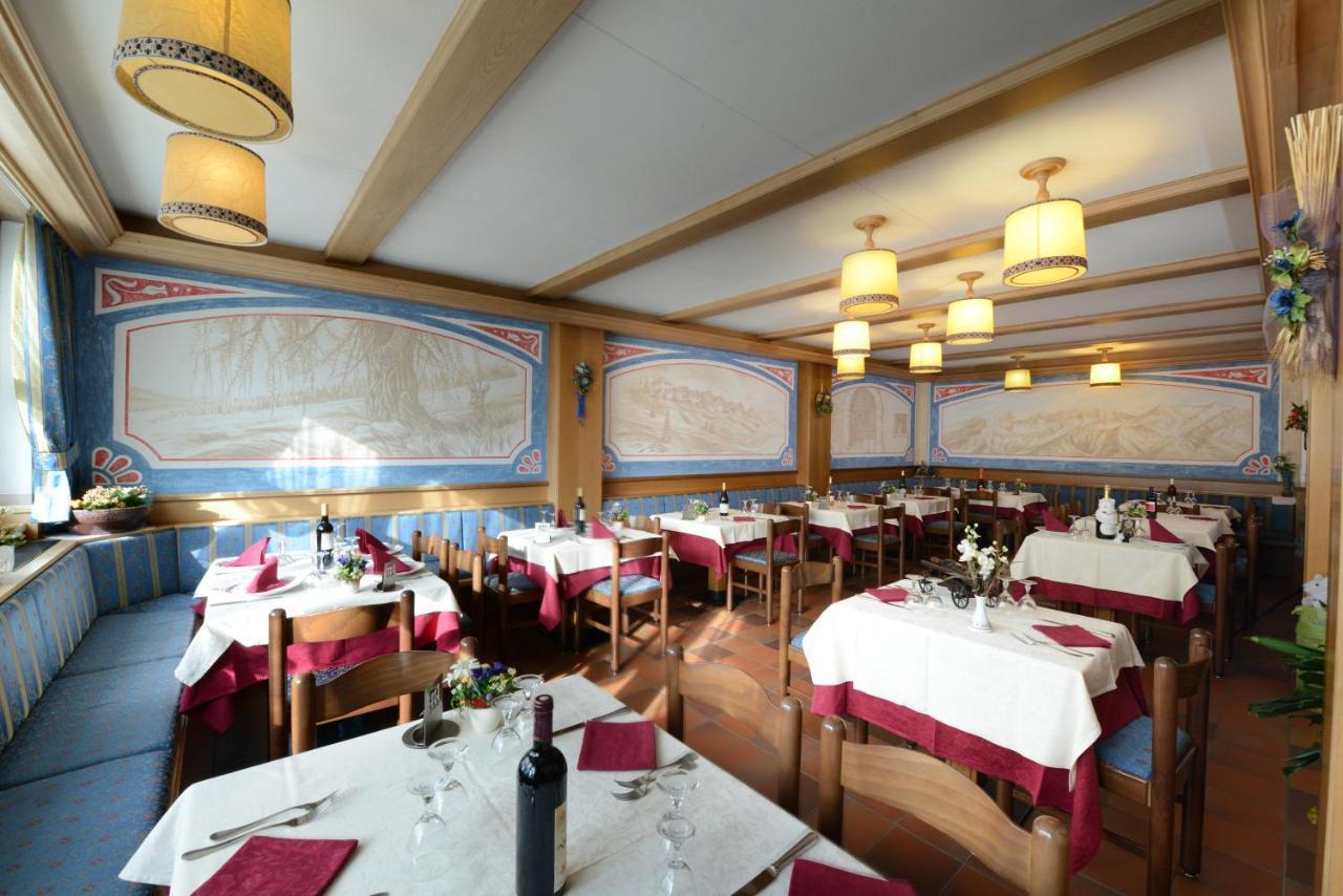 Hotel Presena Passo del Tonale Luaran gambar