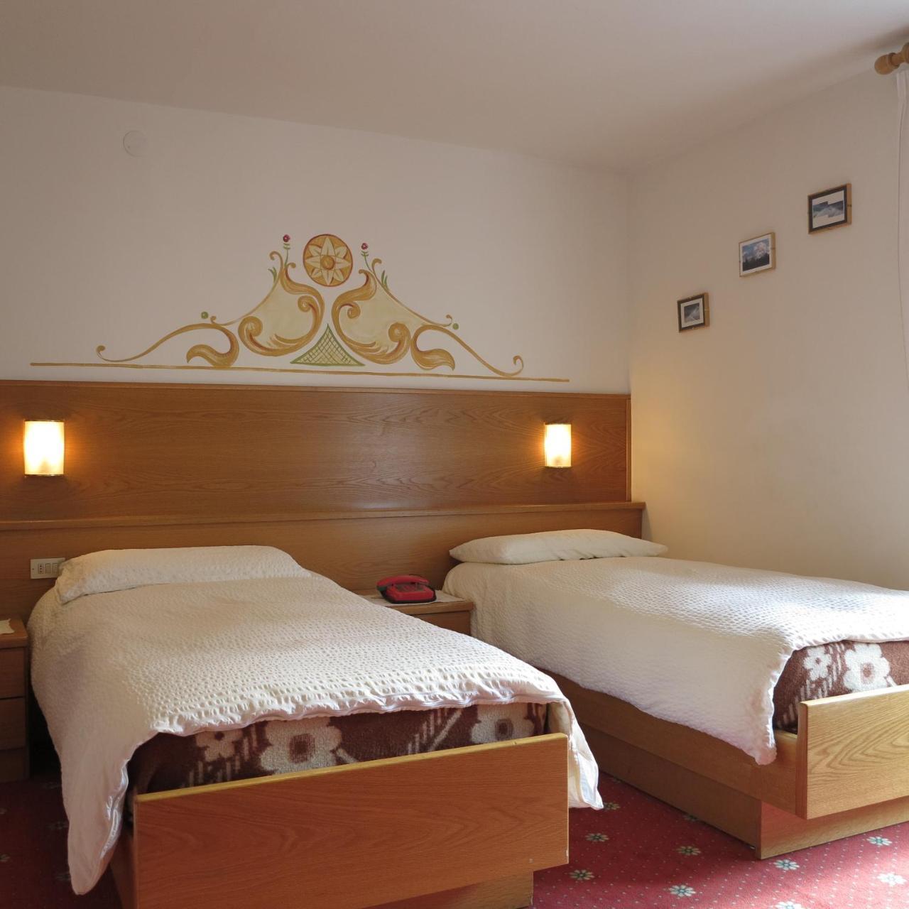Hotel Presena Passo del Tonale Luaran gambar