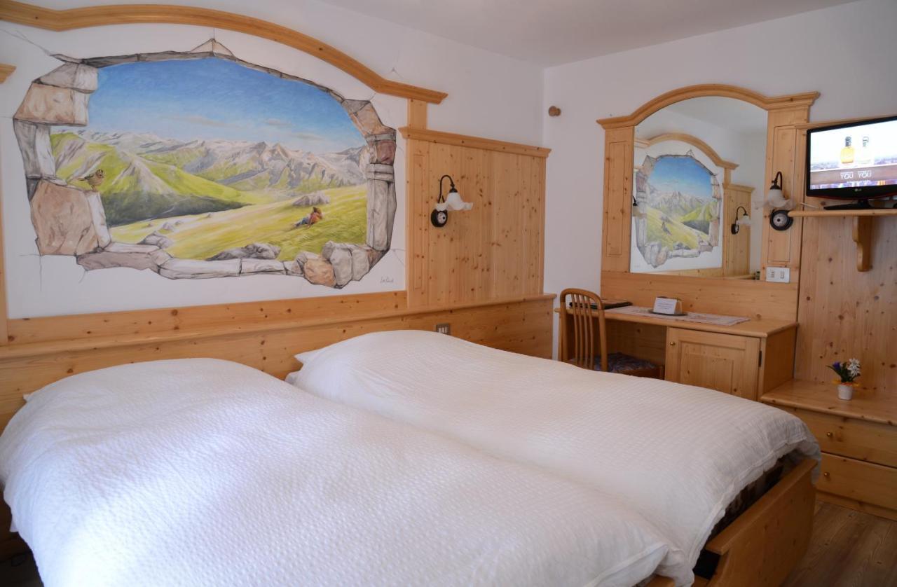 Hotel Presena Passo del Tonale Luaran gambar
